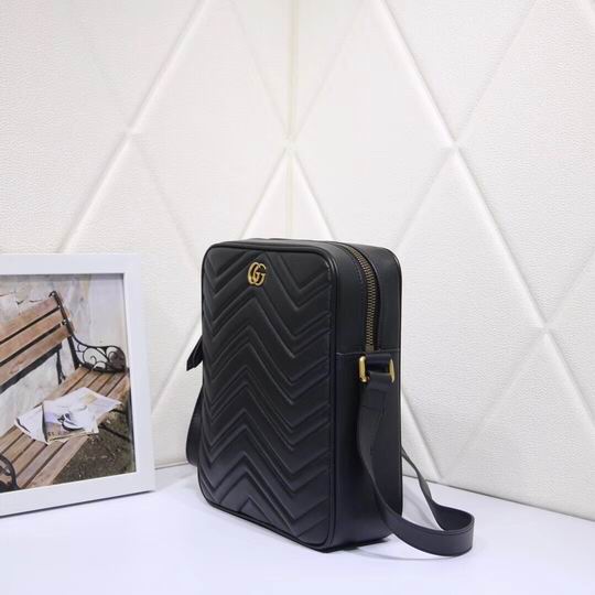 GG Marmont 523365 20x24.5x7cm df   (2)